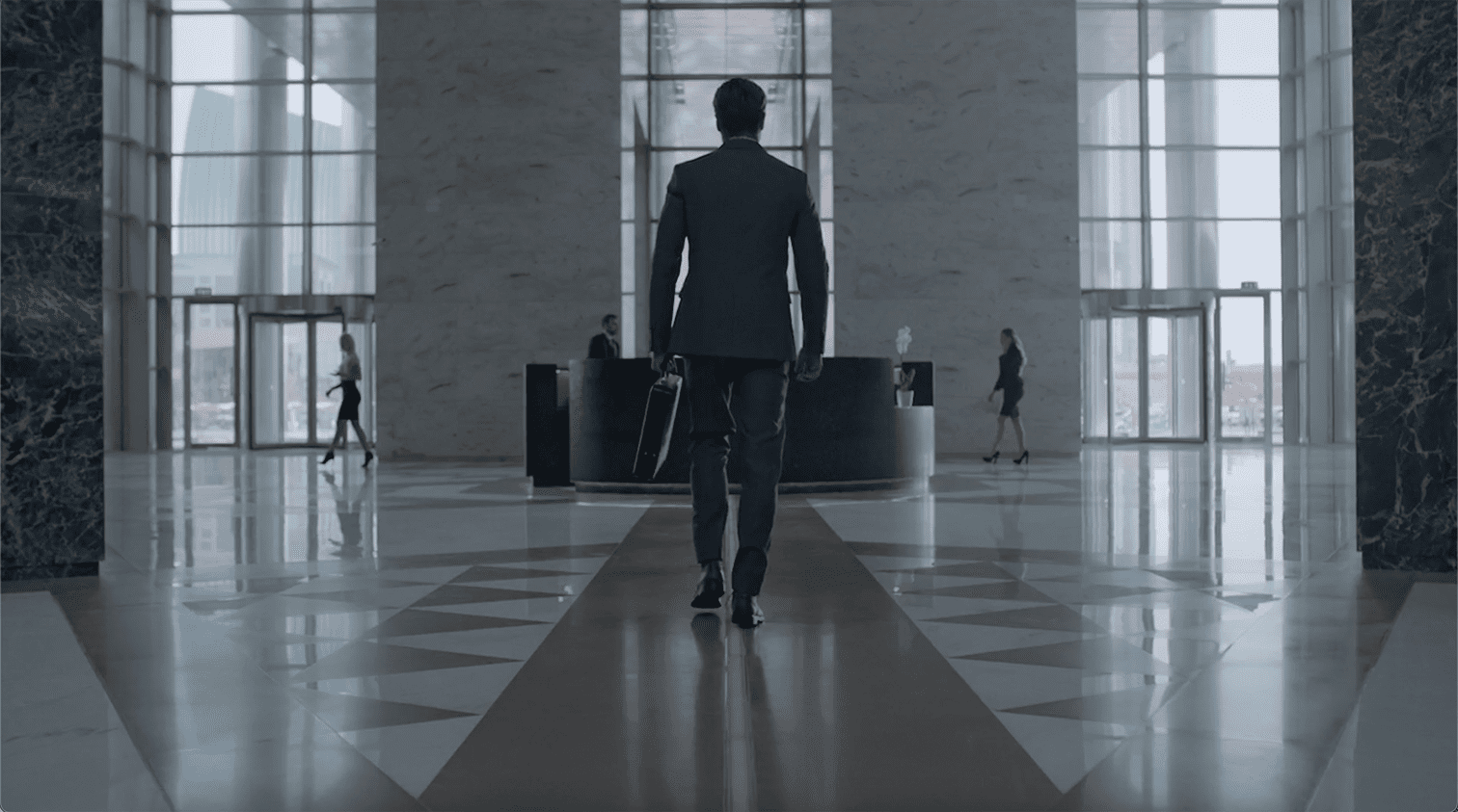 Image from the project Toyota Camry, highlighting a scenographic detail.